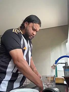 LoboCachorro online show from November 2025 12:48:01 PM