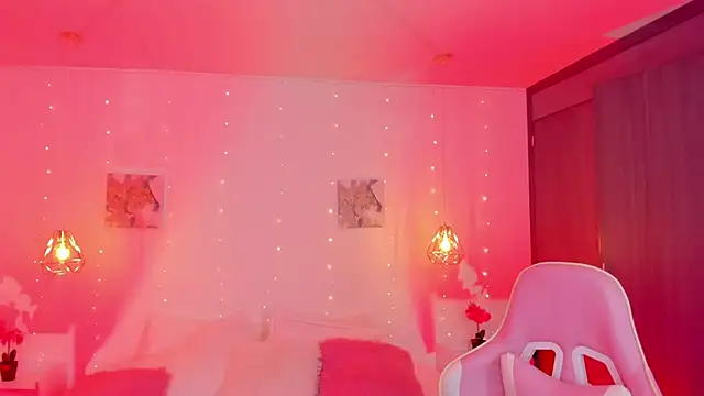 cherryvixen  online show from October 2025 06:17:01 AM