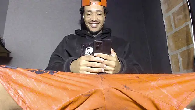 Anaconda larga online show from March 2026 02:46:02 PM