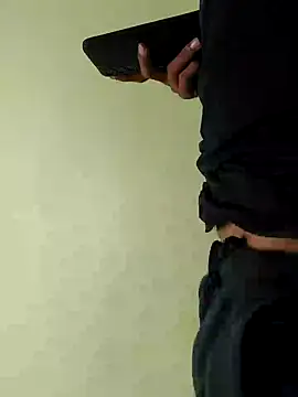 Snapshot of sai_1_2_3 chatting on December 2025 04:27:01 PM sai 1 2 3 online show from December 2025 04:27:01 PM