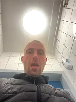 Snapshot of Rotteei1 chatting on November 2025 12:37:02 PM Rotteei1 online show from November 2025 12:37:02 PM