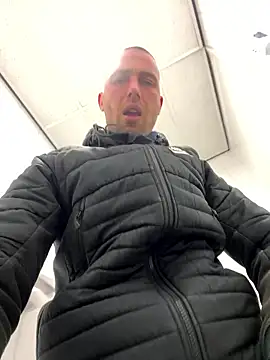 Rotteei1 online show from January 2026 12:40:01 PM