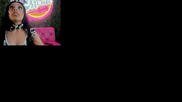 Snapshot of Sophia_Lagos chatting on October 2025 08:19:01 PM Sophia Lagos online show from October 2025 08:19:01 PM