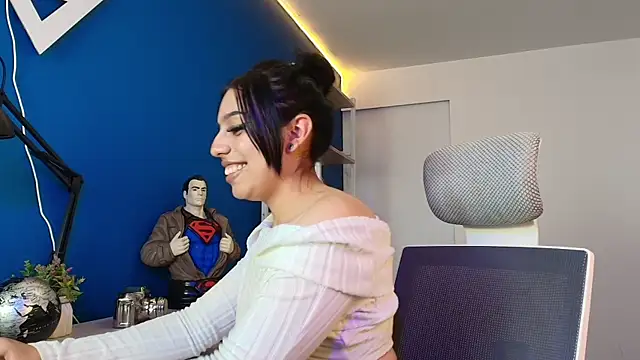 Snapshot of Sophia_Lagos chatting on October 2025 08:44:02 PM Sophia Lagos online show from October 2025 08:44:02 PM