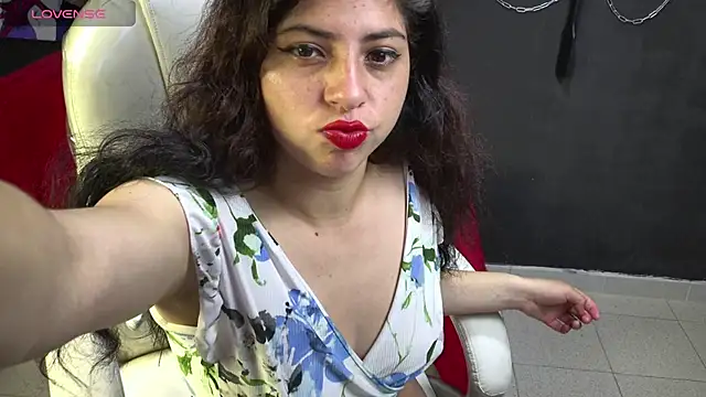 Snapshot of Aishaahot chatting on October 2025 12:45:01 PM Aishaahot online show from October 2025 12:45:01 PM