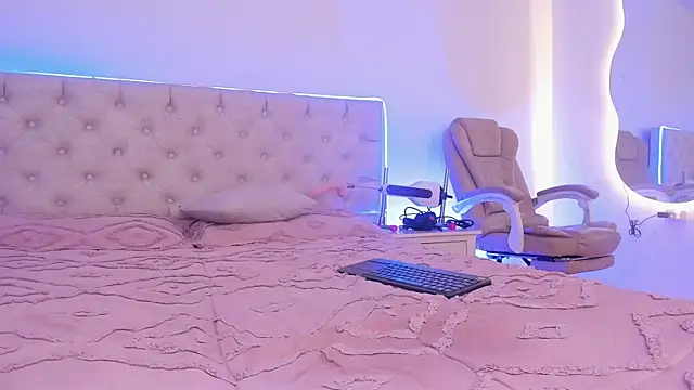 Katheryn rossexx online show from October 2025 09:33:01 PM