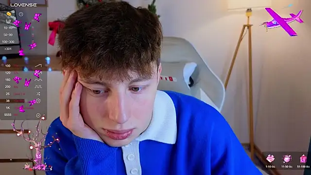 crisp1n online show from December 2025 07:43:02 PM