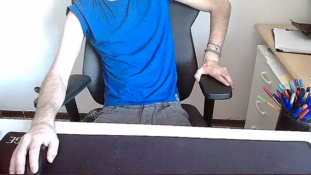 Snapshot of topg84 chatting on July 2026 02:38:02 PM topg84 online show from July 2026 02:38:02 PM