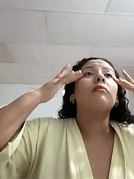 Snapshot of chikis12_ chatting on December 2025 07:53:02 PM chikis12 online show from December 2025 07:53:02 PM