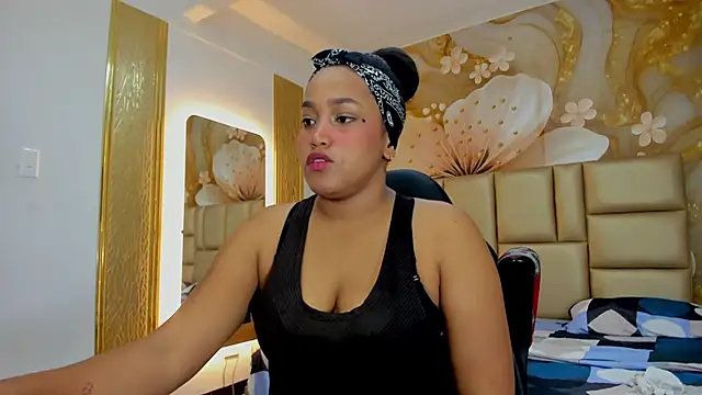 NahomiWalker  online show from March 2026 08:02:02 PM