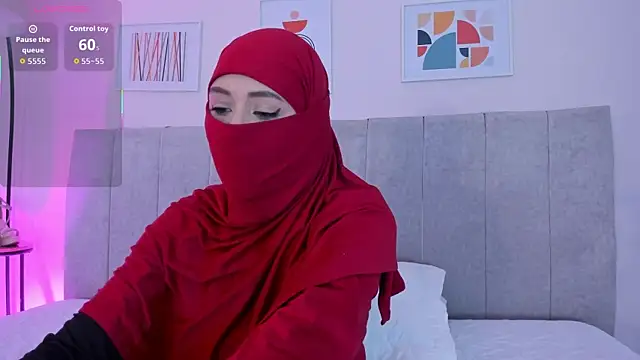 Snapshot of fatiima_ chatting on December 2025 07:08:02 PM fatiima online show from December 2025 07:08:02 PM