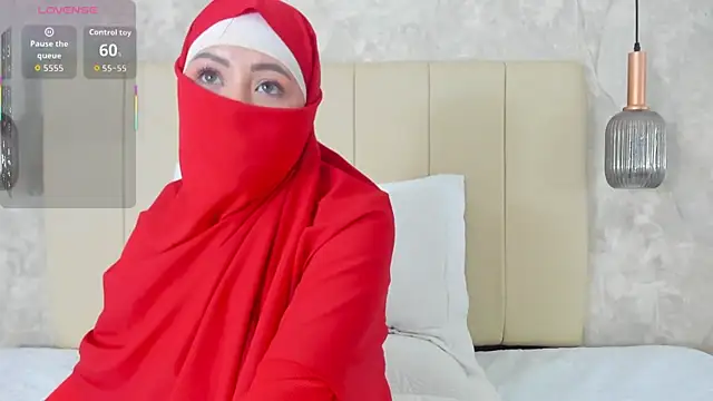 fatiima  online show from March 2026 03:25:01 PM