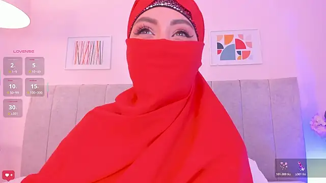 fatiima  online show from May 2026 07:11:02 PM