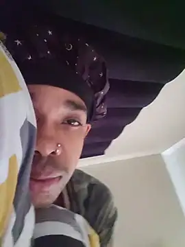 Snapshot of AlgeeBoksburg chatting on March 2026 10:10:01 AM AlgeeBoksburg online show from March 2026 10:10:01 AM