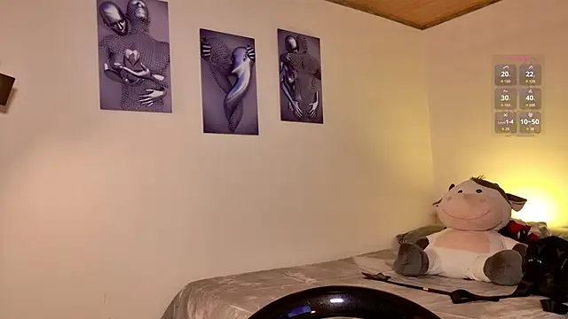 Snapshot of miku_st chatting on December 2025 02:44:01 PM miku st online show from December 2025 02:44:01 PM