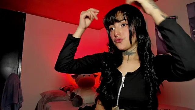 Snapshot of miku_st chatting on December 2025 04:18:02 AM miku st online show from December 2025 04:18:02 AM