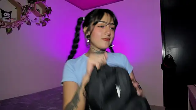 Snapshot of miku_st chatting on January 2026 01:33:01 AM miku st online show from January 2026 01:33:01 AM