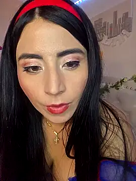 sofialinda01 online show from October 2025 03:58:02 AM