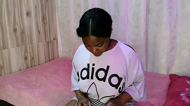 Snapshot of Pasion_morena chatting on October 2025 09:08:02 PM Pasion morena online show from October 2025 09:08:02 PM