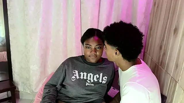 Snapshot of Pasion_morena chatting on November 2025 12:49:01 PM Pasion morena online show from November 2025 12:49:01 PM