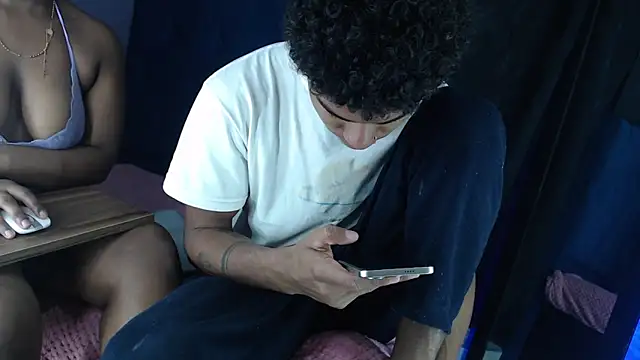 Snapshot of Pasion_morena chatting on November 2025 04:42:01 PM Pasion morena online show from November 2025 04:42:01 PM