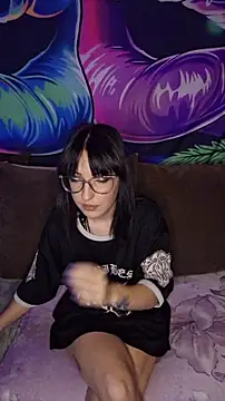 AlleAllexy online show from February 2026 10:00:02 PM