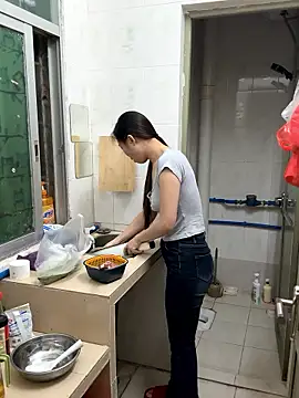 aaaaawhate online show from January 2026 11:01:01 AM