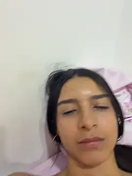 Snapshot of violeta365 chatting on July 2026 01:32:02 AM violeta365 online show from July 2026 01:32:02 AM
