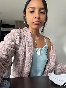 Snapshot of violeta365 chatting on July 2026 02:13:01 PM violeta365 online show from July 2026 02:13:01 PM
