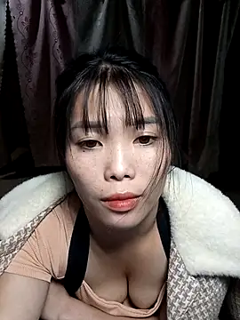 Snapshot of Fish_yellow chatting on October 2025 12:45:01 PM Fish yellow online show from October 2025 12:45:01 PM