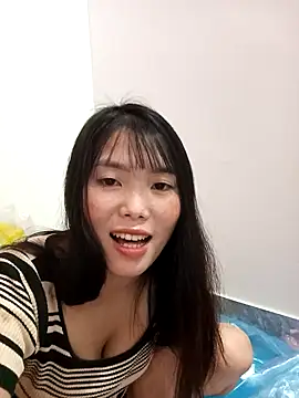 Fish yellow online show from November 2025 12:49:02 PM