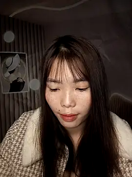 Fish yellow online show from November 2025 09:35:02 PM