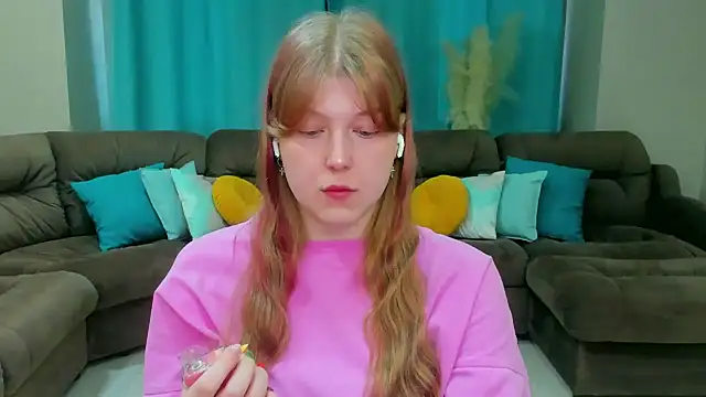 Stella Light online show from October 2025 11:28:01 AM