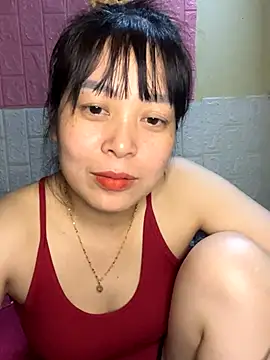 Snapshot of Butterfly_kee chatting on November 2025 03:49:02 AM Butterfly kee online show from November 2025 03:49:02 AM