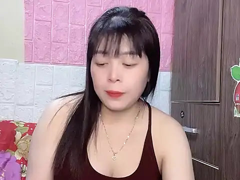 Snapshot of Butterfly_kee chatting on December 2025 01:05:02 PM Butterfly kee online show from December 2025 01:05:02 PM