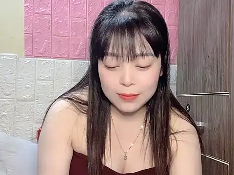 Snapshot of Butterfly_kee chatting on December 2025 02:25:02 PM Butterfly kee online show from December 2025 02:25:02 PM