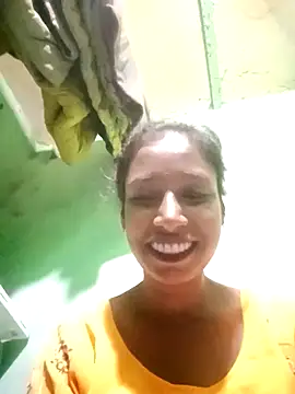 Snapshot of Rutika-G chatting on October 2025 12:38:02 AM Rutika-G online show from October 2025 12:38:02 AM