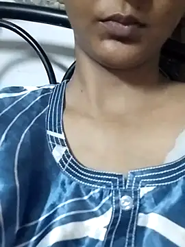 Snapshot of Aaliya_BigBoobs_1 chatting on June 2026 02:44:02 PM Aaliya BigBoobs 1 online show from June 2026 02:44:02 PM