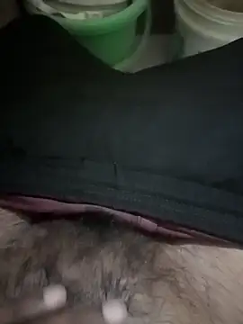 Snapshot of HeatableRevan chatting on March 2026 06:15:01 PM HeatableRevan online show from March 2026 06:15:01 PM