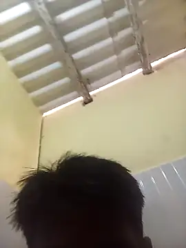 Snapshot of HeatableRevan chatting on March 2026 02:39:01 AM HeatableRevan online show from March 2026 02:39:01 AM