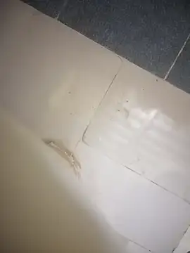 Snapshot of HeatableRevan chatting on March 2026 12:59:01 AM HeatableRevan online show from March 2026 12:59:01 AM