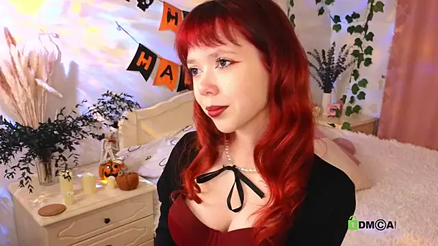 Snapshot of Rochelle_Dolly chatting on October 2025 08:18:01 PM Rochelle Dolly online show from October 2025 08:18:01 PM