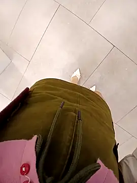 Mina-02 online show from November 2025 08:03:01 AM