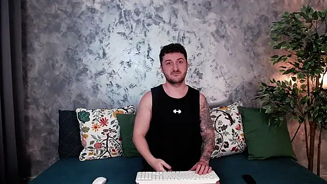 Snapshot of Ethan__S chatting on December 2024 04:30:02 AM Ethan S online show from December 2024 04:30:02 AM