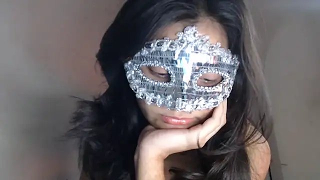 Hottie hania online show from December 2025 06:48:02 PM