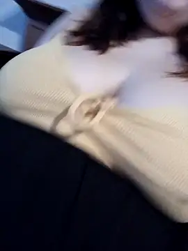 Snapshot of ollaaaaaaai chatting on October 2025 12:23:01 PM ollaaaaaaai online show from October 2025 12:23:01 PM