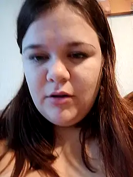 Snapshot of ollaaaaaaai chatting on October 2025 12:00:02 PM ollaaaaaaai online show from October 2025 12:00:02 PM