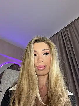 KaylaBenz online show from January 2026 09:19:01 PM