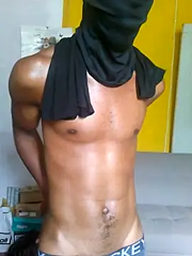 Snapshot of 876tom chatting on March 2026 06:25:02 PM 876tom online show from March 2026 06:25:02 PM