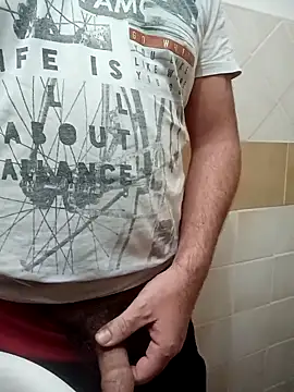 Snapshot of Romaeterna_ chatting on October 2025 03:29:02 AM Romaeterna online show from October 2025 03:29:02 AM